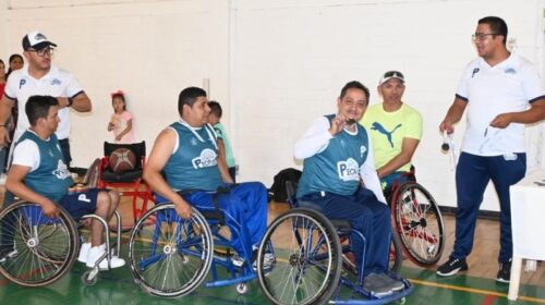 torneo cuadrangular de basquetbol sobre sillas de ruedas