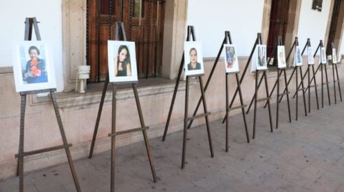 exposición “Mujeres Destacadas”