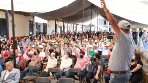 autogobierno en Zacán