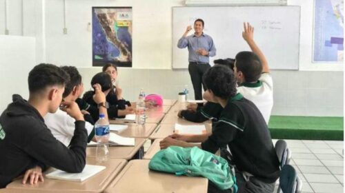 estudiantes del CONALEP