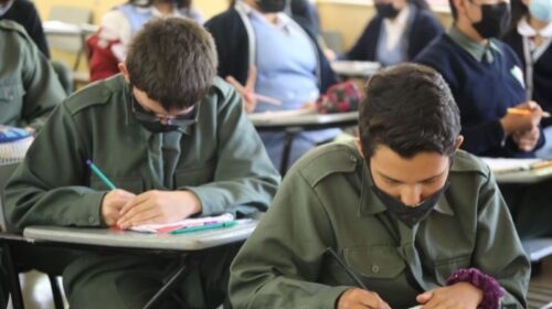 ESTUFDIANTES DE SECUNDARIA