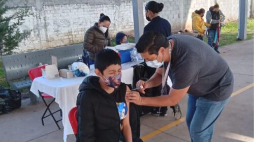 VACUNACIÓN A ADOLESCENTES